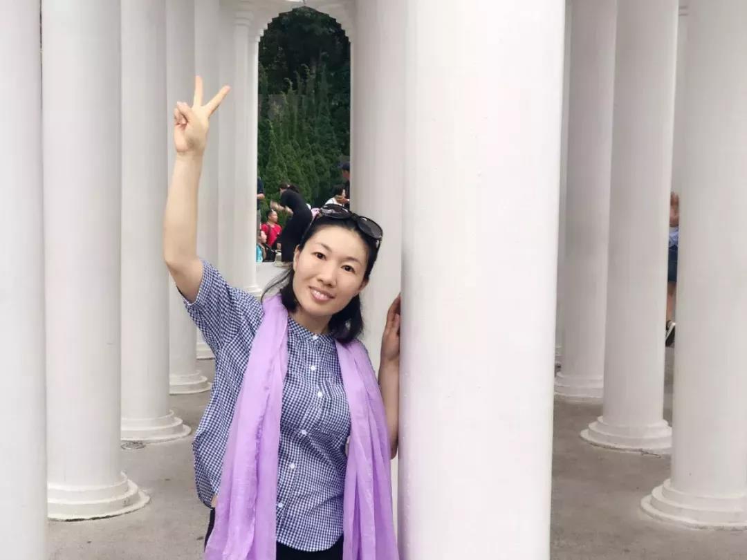 吴  兰.jpg
